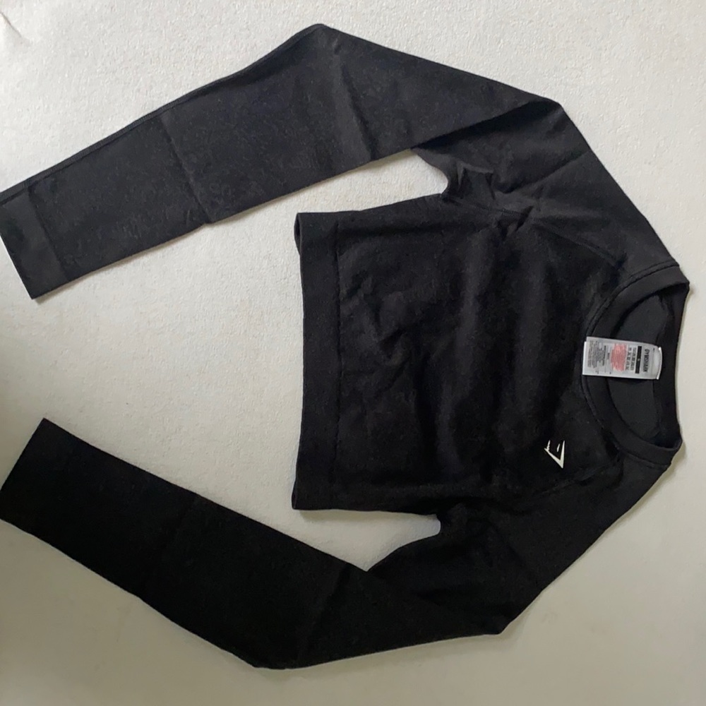 Gymshark long sleeve crop size small